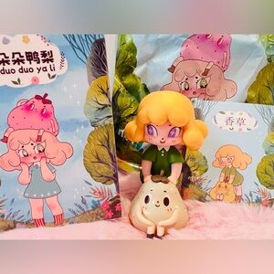 ❤️🌹”Xia Duo Duo Ya Li “ Series Figurines  - vanilla